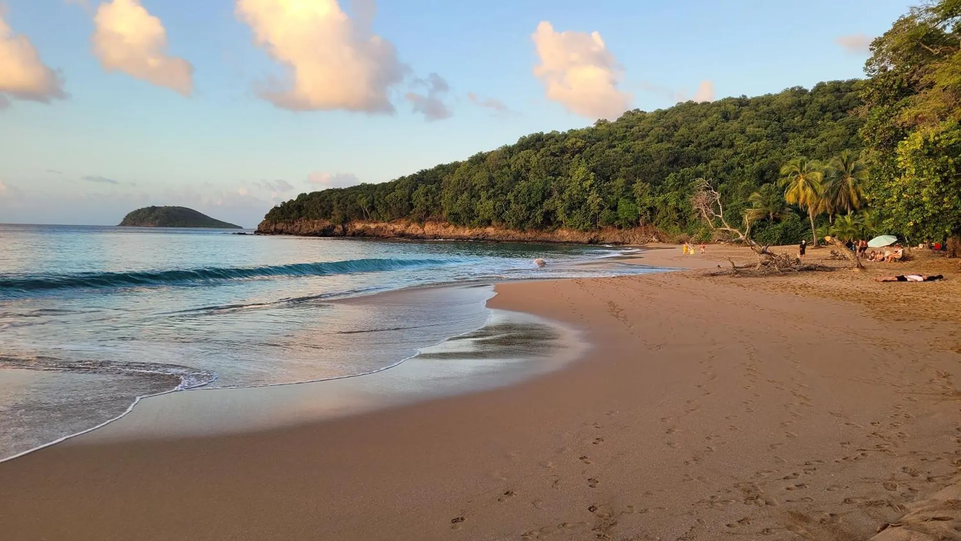 Appartement Duplex Vue Mer Jacuzzi Privé Deshaies Guadeloupe
