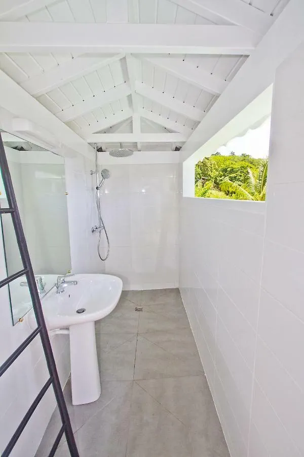 Appartement Duplex Vue Mer Jacuzzi Privé Deshaies